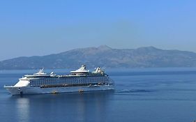 Alban Sea View Apartment